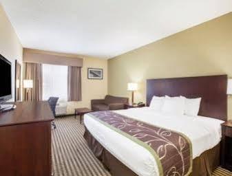 Days Inn By Wyndham Brewerton/ Syracuse Near Oneida Lake Εξωτερικό φωτογραφία