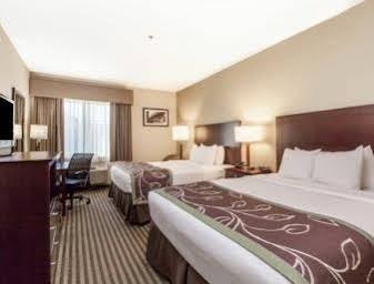 Days Inn By Wyndham Brewerton/ Syracuse Near Oneida Lake Εξωτερικό φωτογραφία