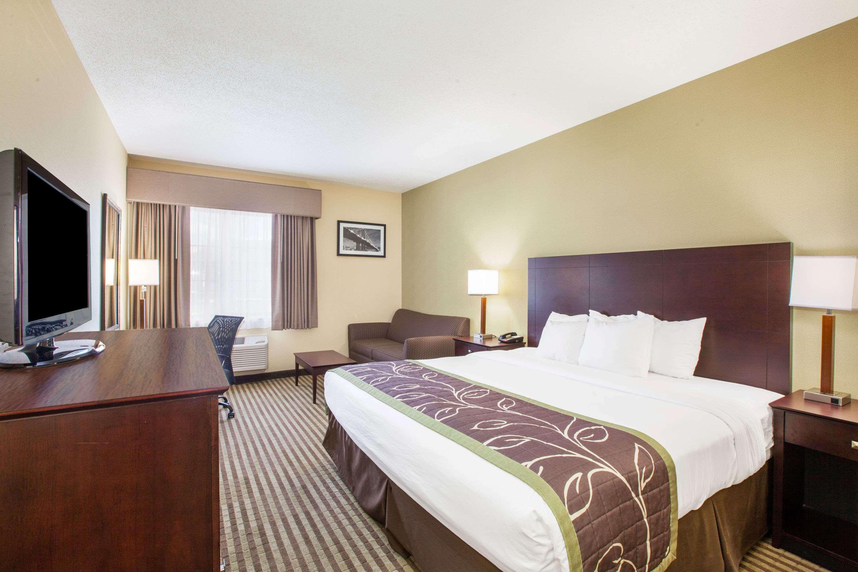 Days Inn By Wyndham Brewerton/ Syracuse Near Oneida Lake Εξωτερικό φωτογραφία
