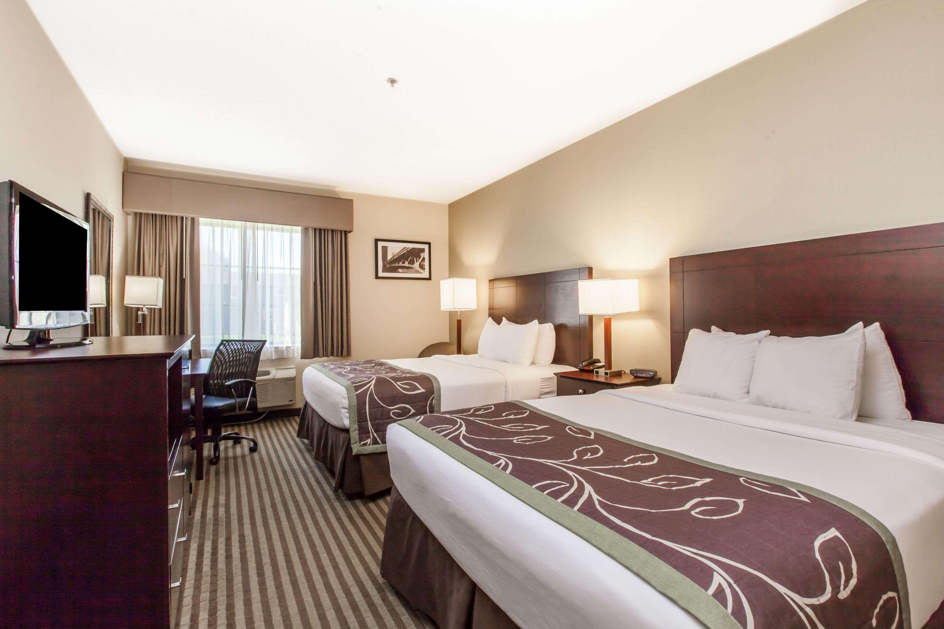Days Inn By Wyndham Brewerton/ Syracuse Near Oneida Lake Εξωτερικό φωτογραφία